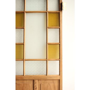 黄色ガラスのドア　GD0113 