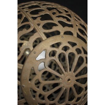 特大球体唐草文銅照明/灯籠　A039 