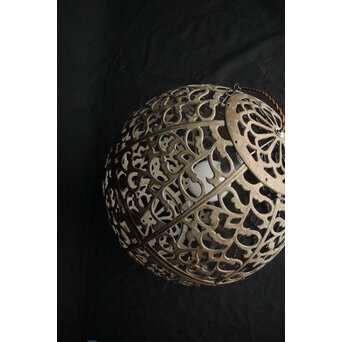 特大球体唐草文銅照明/灯籠　A039