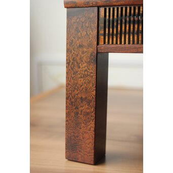 神代欅上玉杢と黒柿の筬装飾 指物卓　X362 