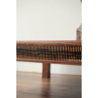 神代欅上玉杢と黒柿の筬装飾 指物卓　X362 