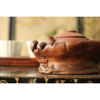 変木急須台/茶銚敷　X364 