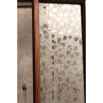 桜模様と緑色ガラスの建具 2枚1組　GD0122YD 