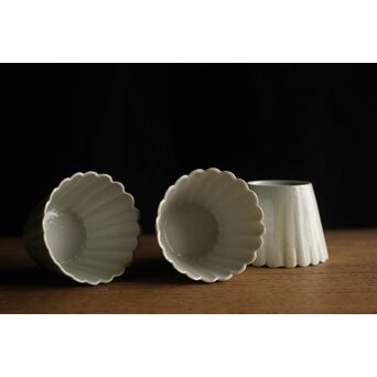 古伊万里白磁 小振菊型向付 3客1組　P352 