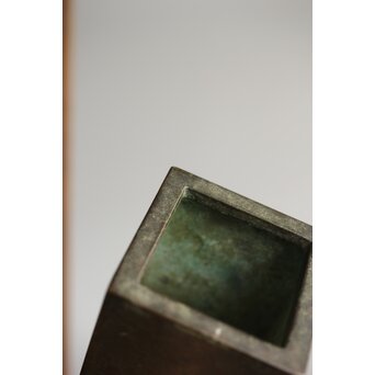 四方柱 古銅花器　M332 