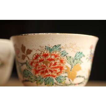 在銘 明治薩摩 煎茶碗五客揃 上仕立箱　P355 