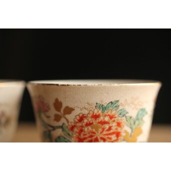 在銘 明治薩摩 煎茶碗五客揃 上仕立箱　P355 