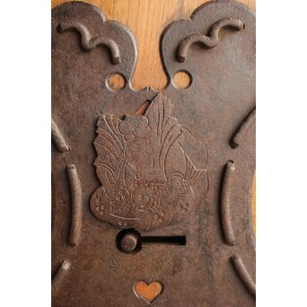 総欅 一枚板の蔵戸　W077Y 