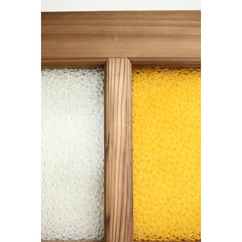 欅玉杢腰板のダイア黄色ガラスの建具 2枚1組　GD0133YD 