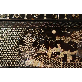 南蛮漆芸意匠 鉄地銀象嵌装飾 螺鈿漢詩山水図 整理棚　Q311 