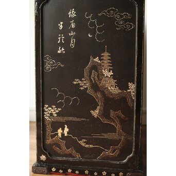 南蛮漆芸意匠 鉄地銀象嵌装飾 螺鈿漢詩山水図 整理棚　Q311 