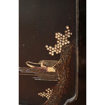 南蛮漆芸意匠 鉄地銀象嵌装飾 螺鈿漢詩山水図 整理棚　Q311 