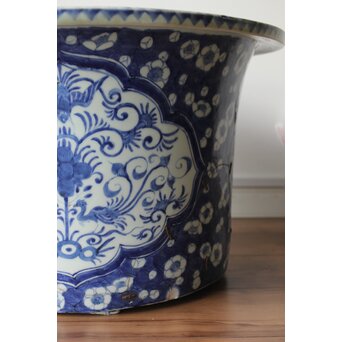 梅花氷裂紋 窓絵 染付大型植木鉢/盆栽鉢　P359 