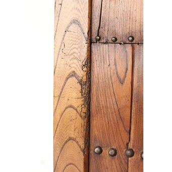 鋲尽の欅板蔵戸　W080 
