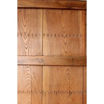 鋲尽の欅板蔵戸　W080 