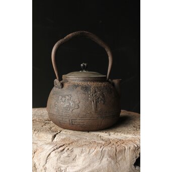 金龍堂造 大国楳翁 胴印 竹林賢人大鉄瓶　M340 