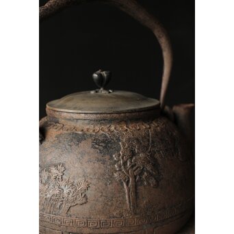 金龍堂造 大国楳翁 胴印 竹林賢人大鉄瓶　M340 