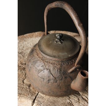 金龍堂造 大国楳翁 胴印 竹林賢人大鉄瓶　M340 