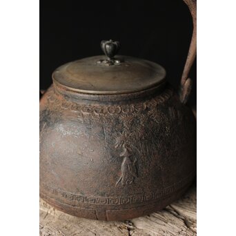 金龍堂造 大国楳翁 胴印 竹林賢人大鉄瓶　M340 