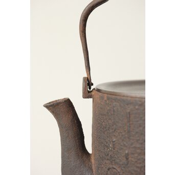 雲龍紋釜写 筒型鉄瓶　M343 