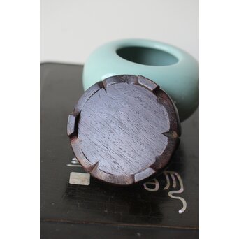 陽山作 青磁銀火屋三足香炉　P362 