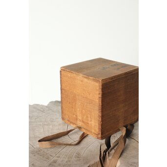 陽山作 青磁銀火屋三足香炉　P362 