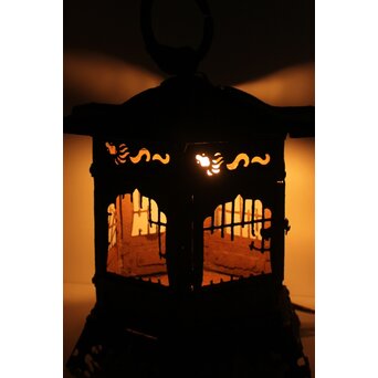 鉄 蝉灯籠　A052 