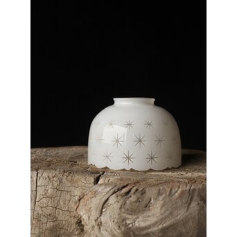 古手 星柄 乳白色ガラス被切子電笠　A056