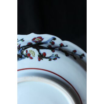 師 富本憲吉 斎藤陶斎/三郎【色絵輪花 紅蜀葵文飾皿】 P377 