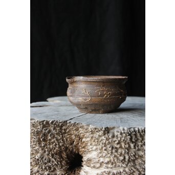 清水六兵衛 南蛮焼 変形片口湯冷　P380