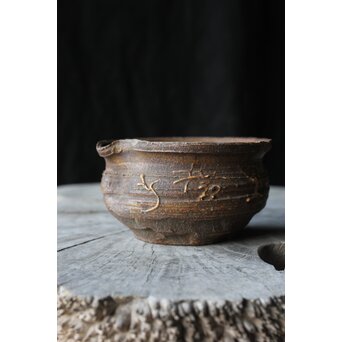 清水六兵衛 南蛮焼 変形片口湯冷　P380 