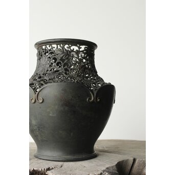 原田峯雲 菊唐草透かし銅花瓶　M349 