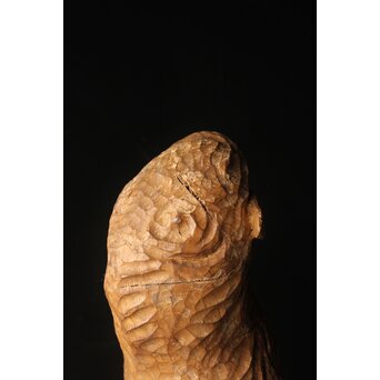 恐竜か 駱駝か 木彫オブジェ　X399 