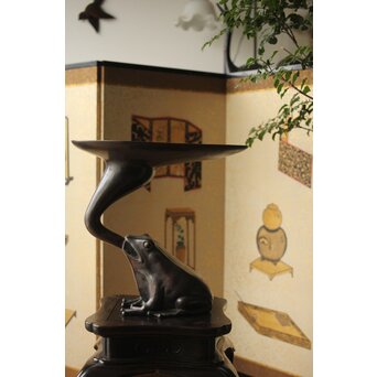 蛙の斑柴銅 薄端/花器　M350