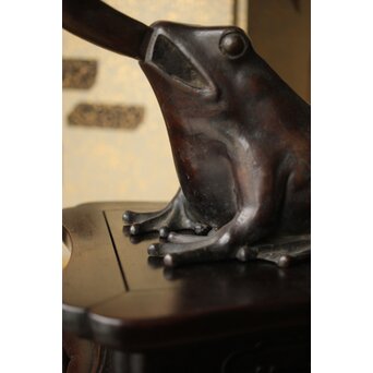 蛙の斑柴銅 薄端/花器　M350 