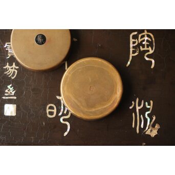 宮本商工 御下賜品 朱肉入蓋物　M351 