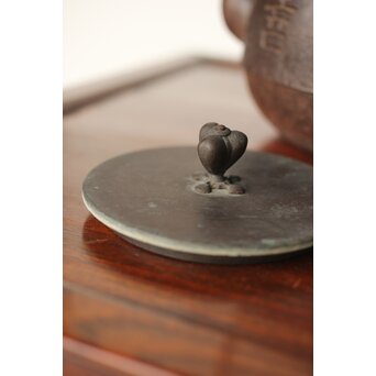 大国造〈福生積善〉四字陰字 鉄瓶/湯沸　M353 