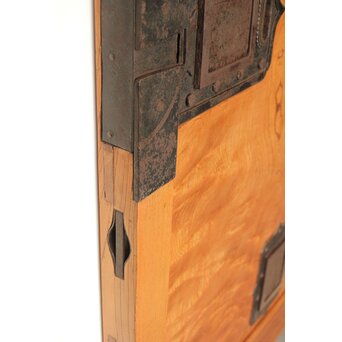 上杢 欅一枚板蔵戸　W093Y 