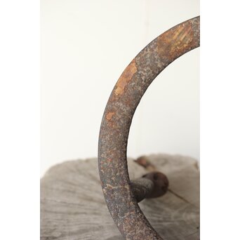 大西清右衛門 作 鉄製 鴨爪炉五徳 共箱　M356 