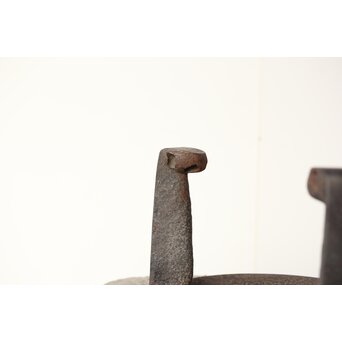 大西清右衛門 作 鉄製 鴨爪炉五徳 共箱　M356 