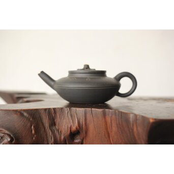 初代か 伊藤赤水 佐渡金山産 無名異製 茶注/急須　P342 