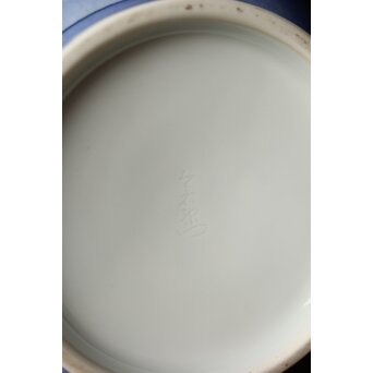 十三代 今泉今右衛門 色鍋島吹墨草花文花瓶 共箱　P346 