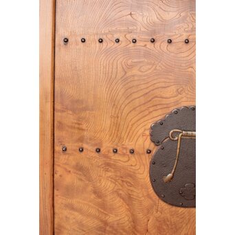 玉杢泡杢 上木目 欅一枚板蔵戸　W104Y 