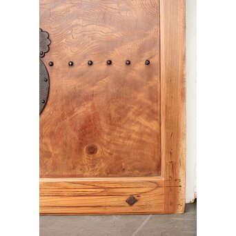 玉杢泡杢 上木目 欅一枚板蔵戸　W104Y 