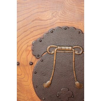 玉杢泡杢 上木目 欅一枚板蔵戸　W104Y 