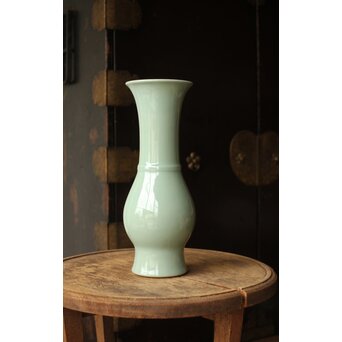 清風与平 秘色窯 青磁 花瓶　P354