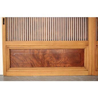 上木目欅板 格子戸 2枚1組　L1096 腰板とのコントラストも素敵です