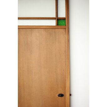 色ガラスの雪隠戸 2枚1組　GD0179 