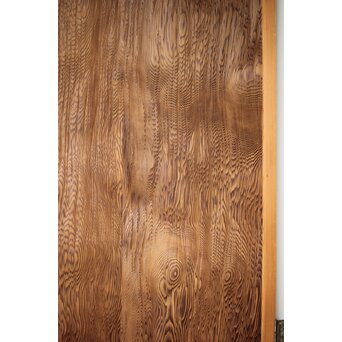 秋田杉系か 銘木雪隠戸　B1035 うずくり仕上げ効果により　よりウネリが際立ちます