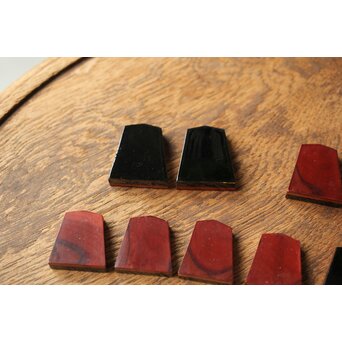 堆漆将棋駒 余歩2　Q333 